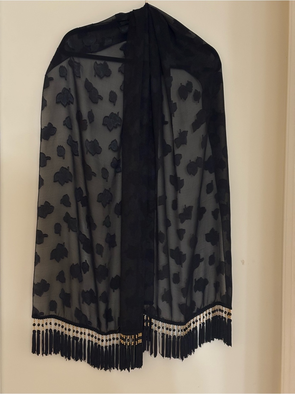 Malibu Designs Black/Gold Fringe Beads
